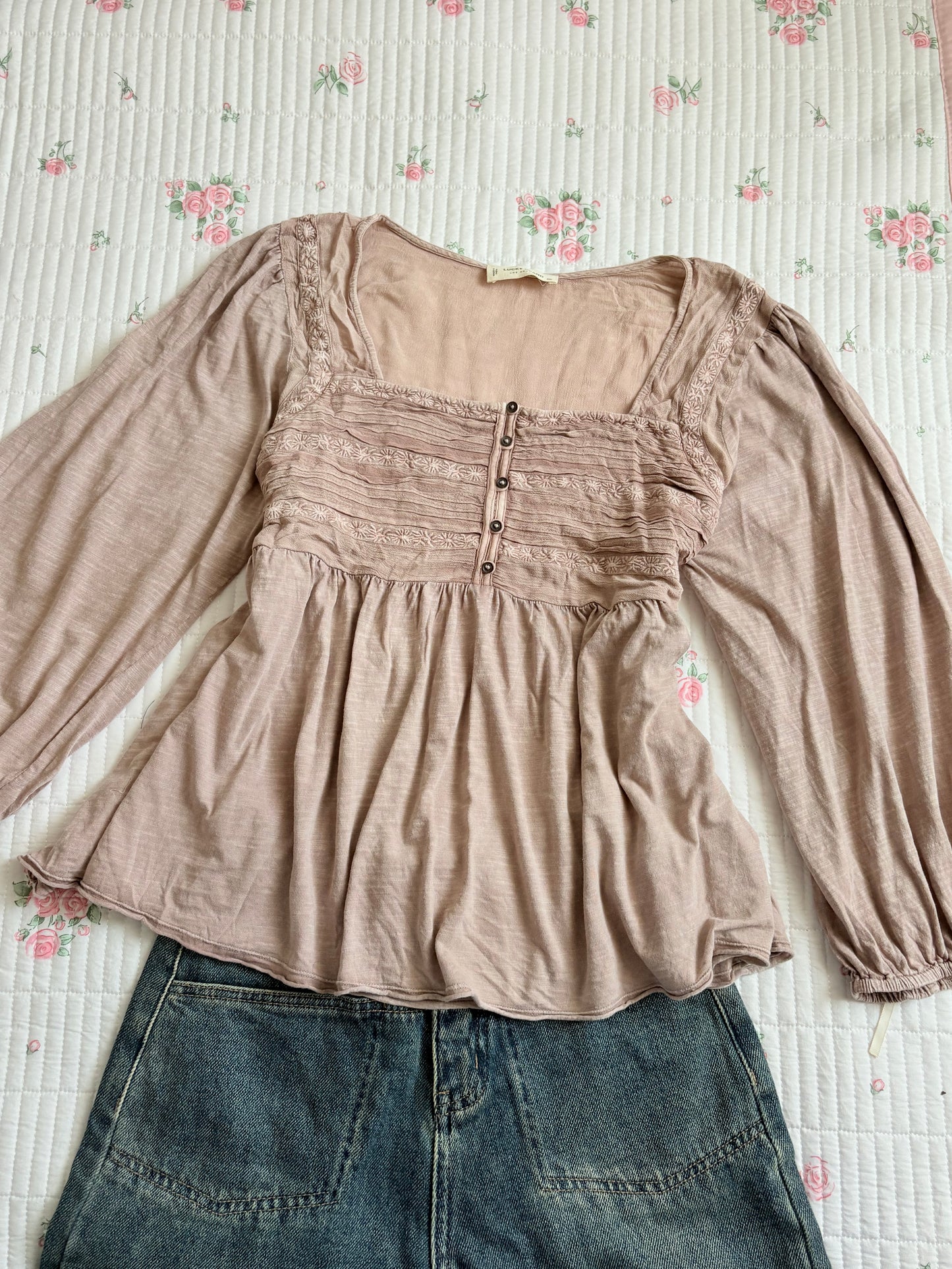 Mauve flare top