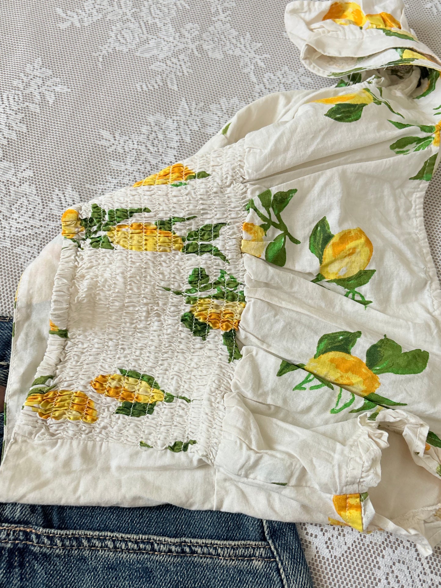 Lemon top