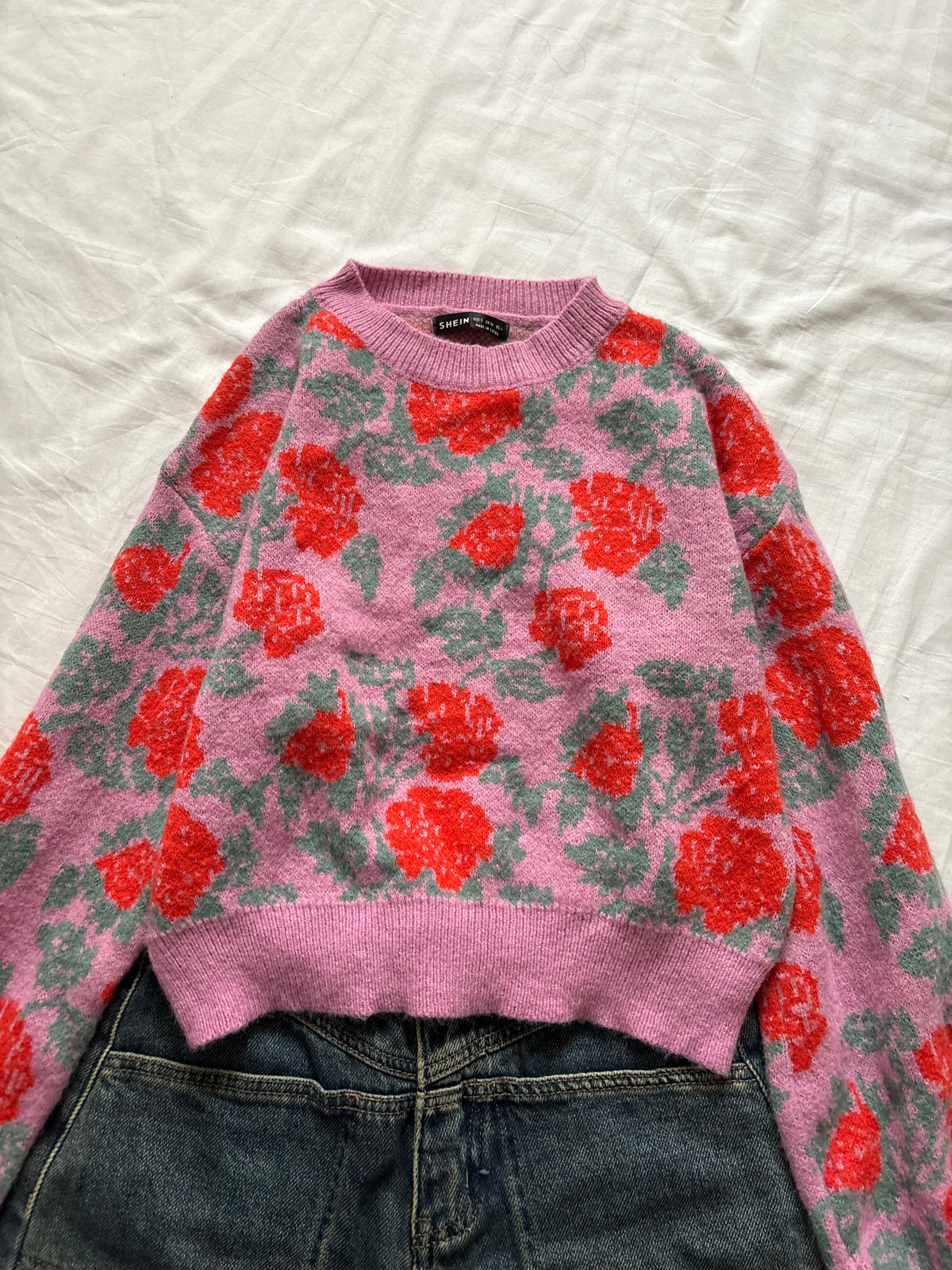 Roses pullover