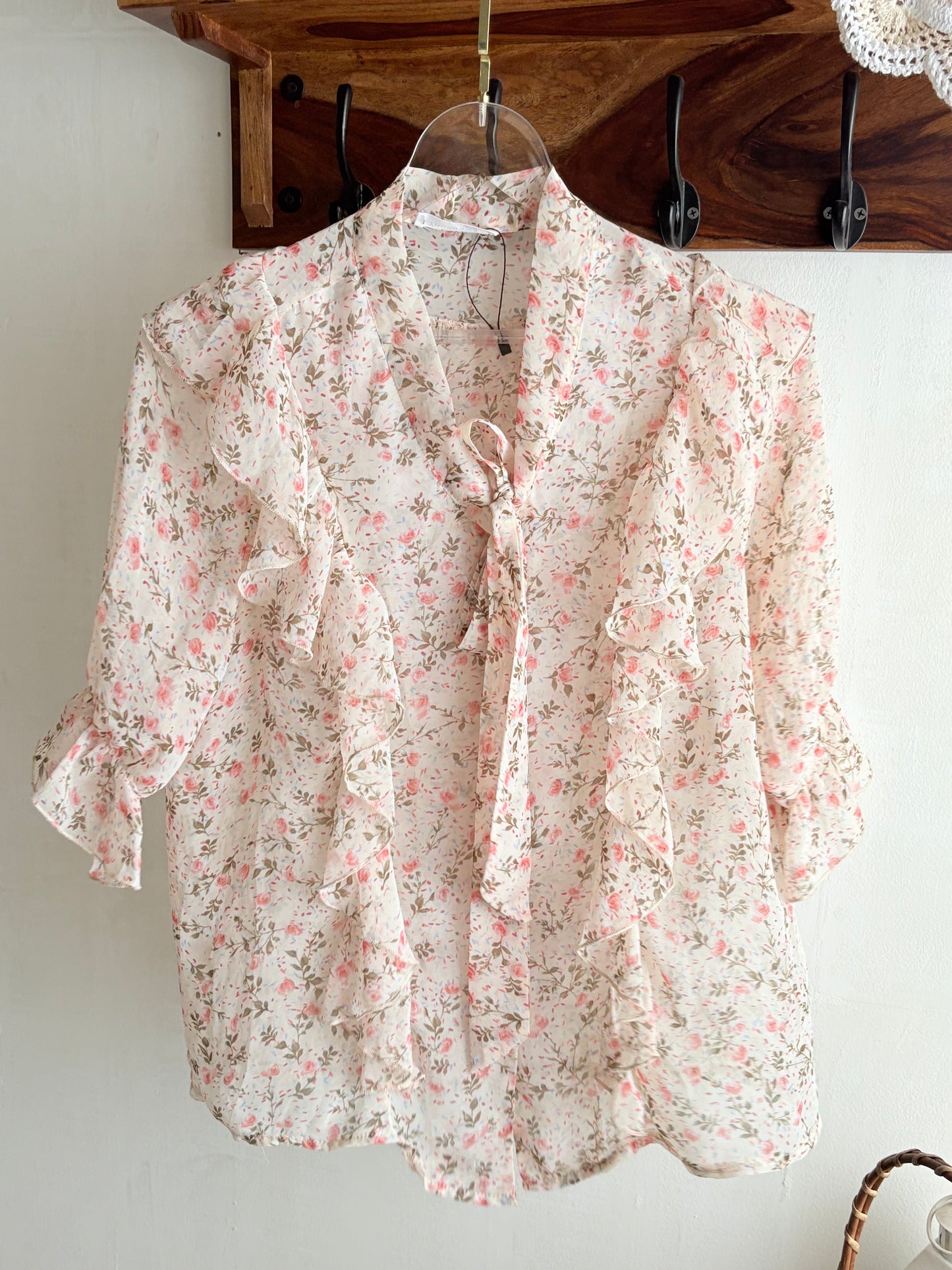 Floral ruffle top