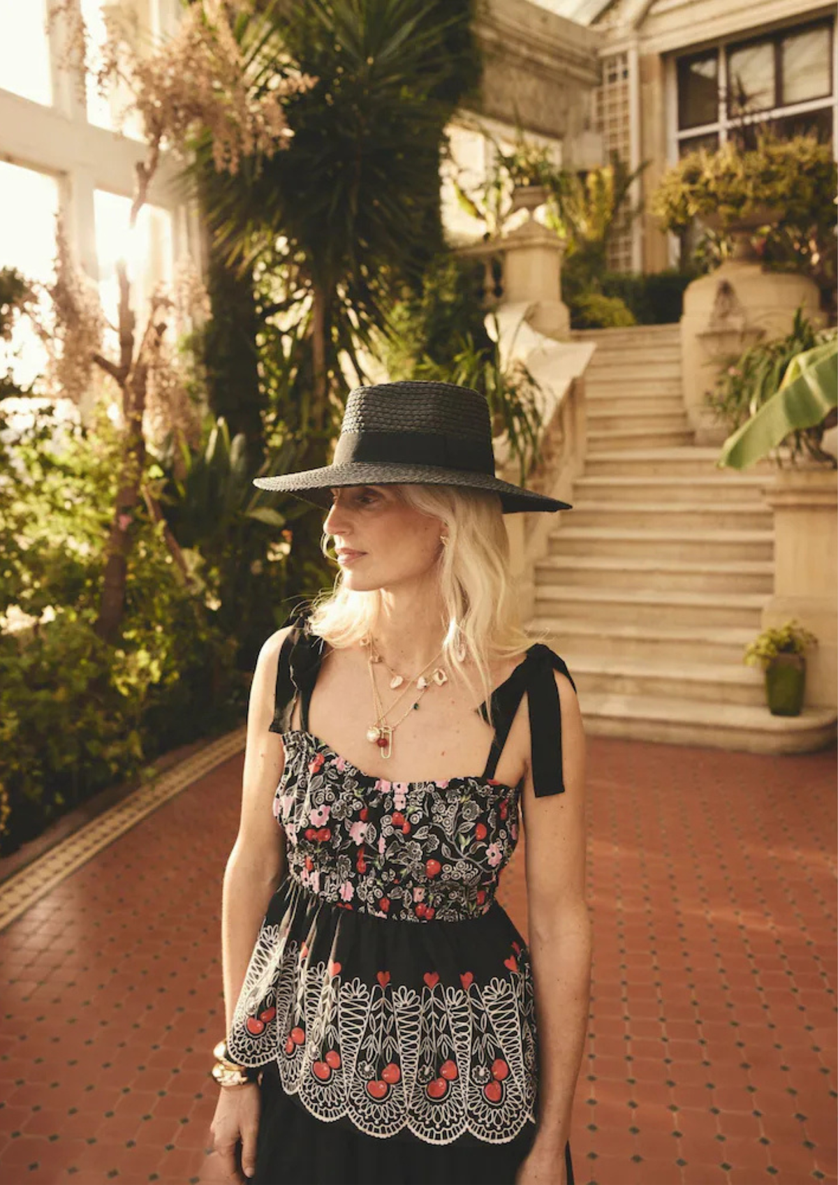 Black printed top