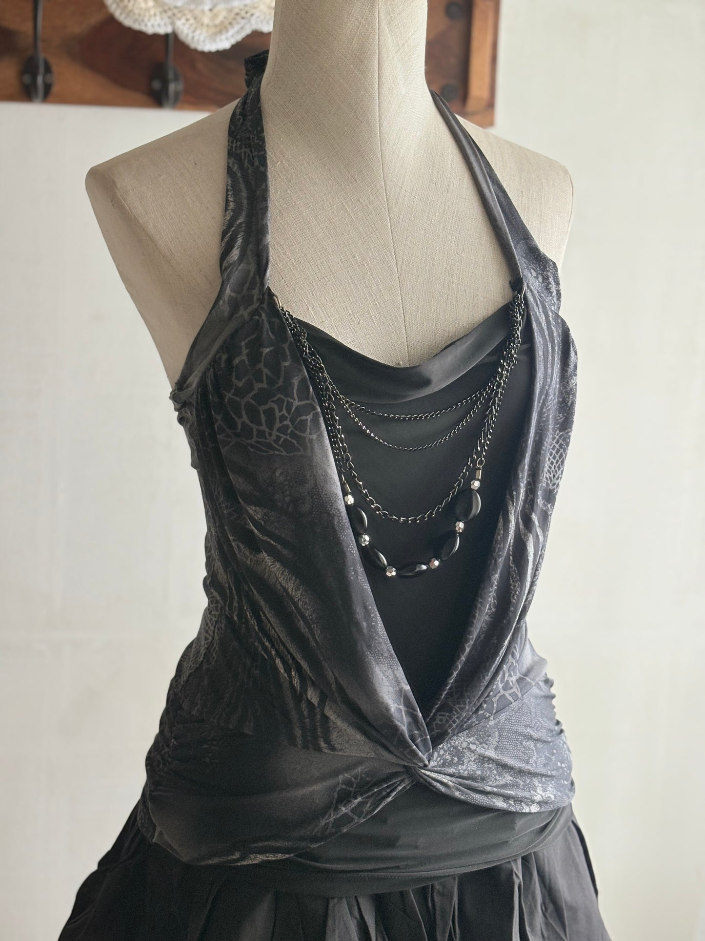 Halter y2k top