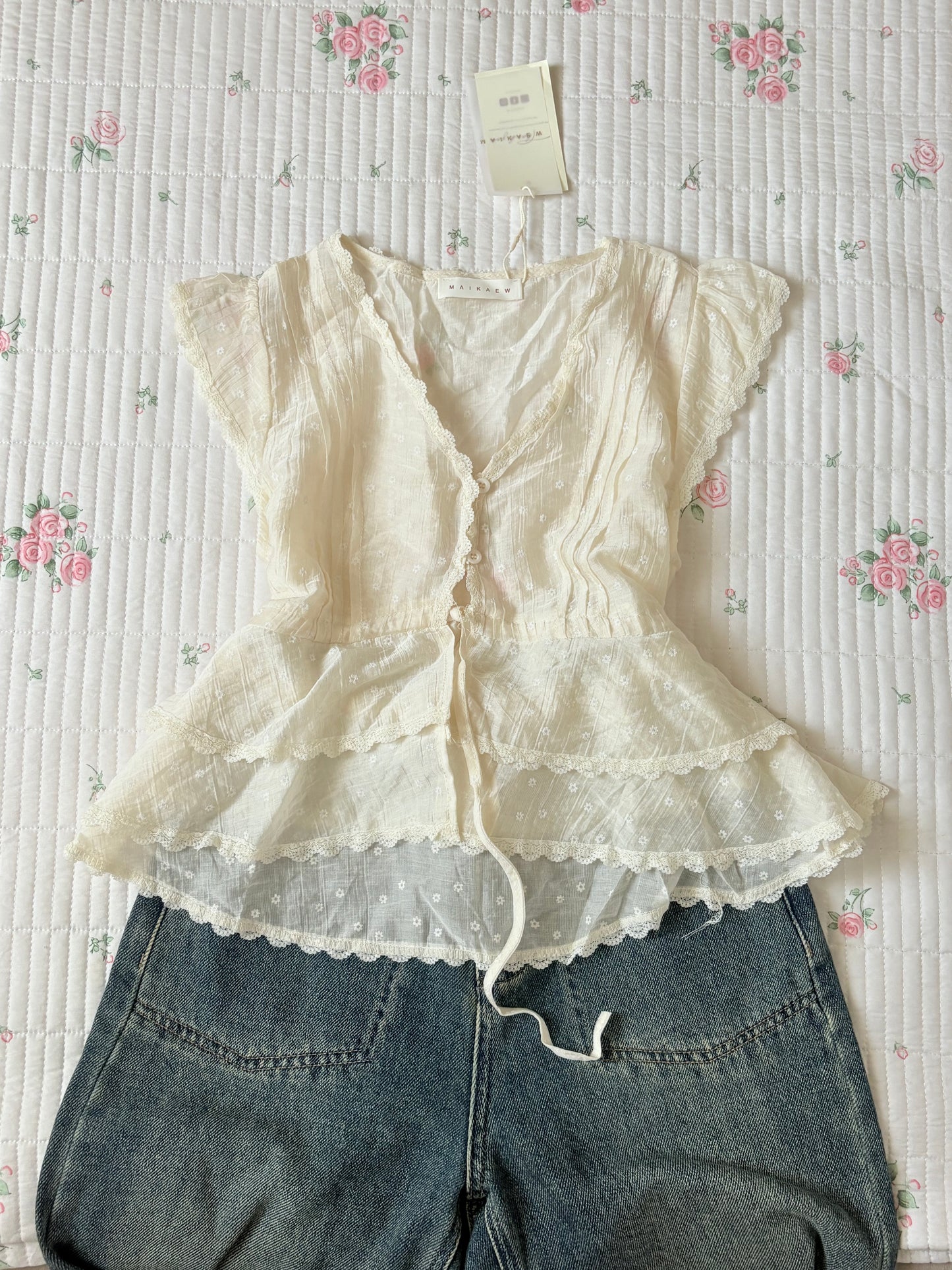 Sweet pea top