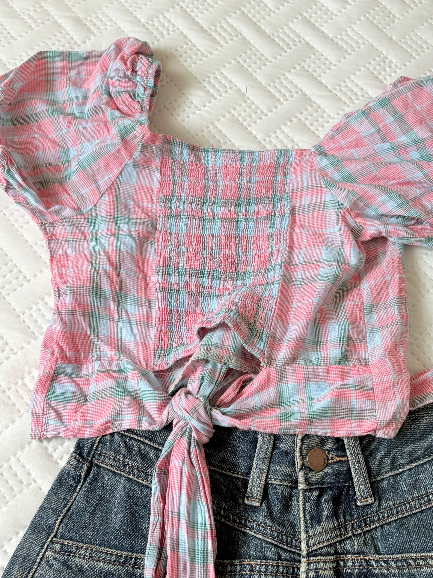 Blue pink tie top