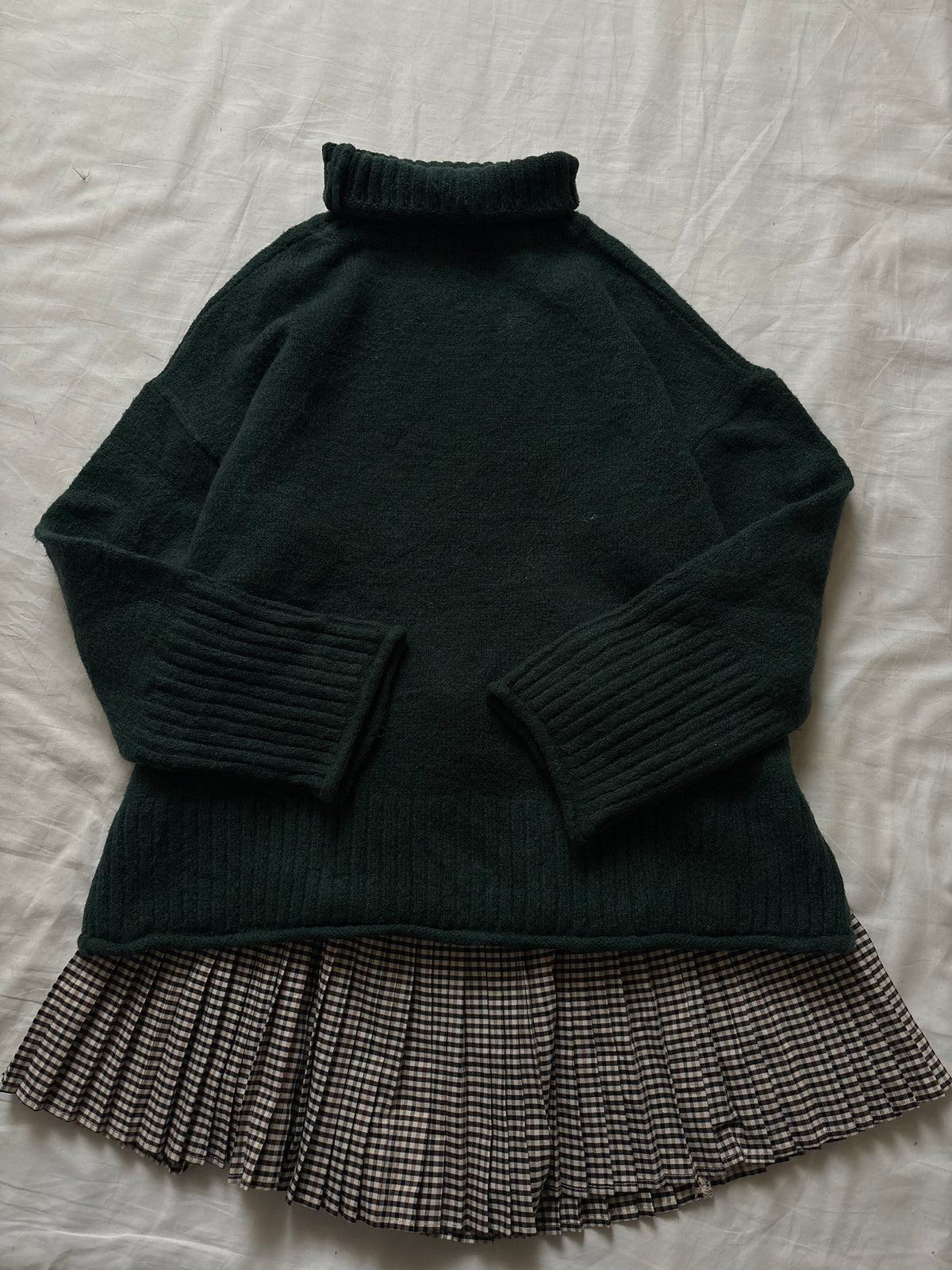 Forest green pullover