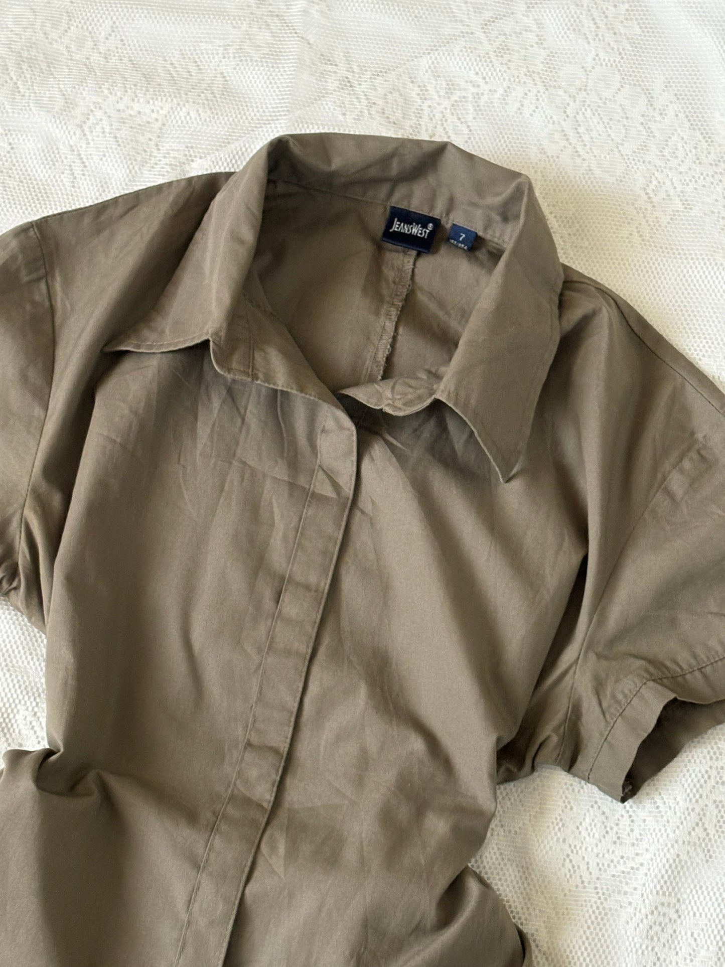 Grey fitted shirt