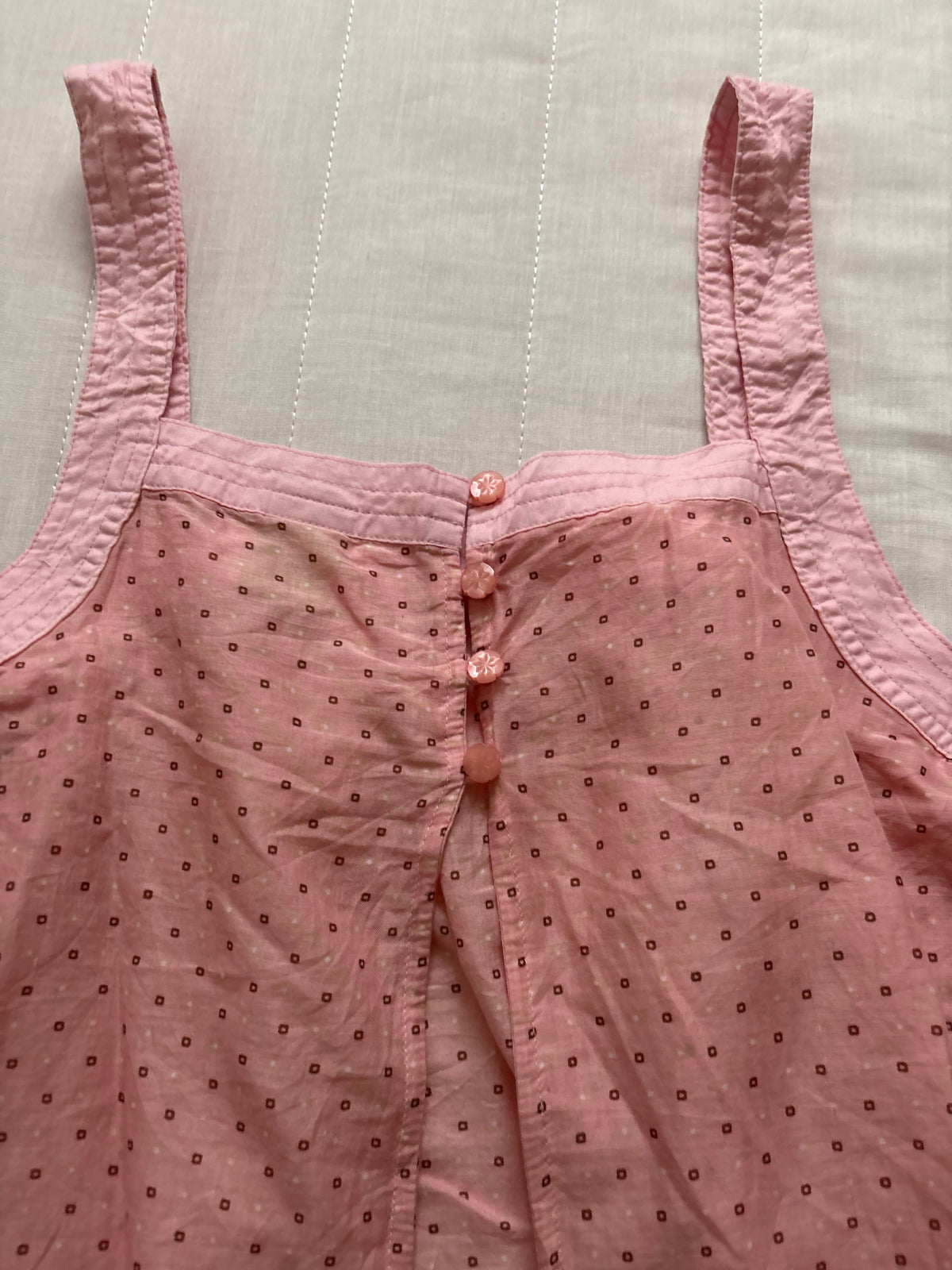 Pink slit top