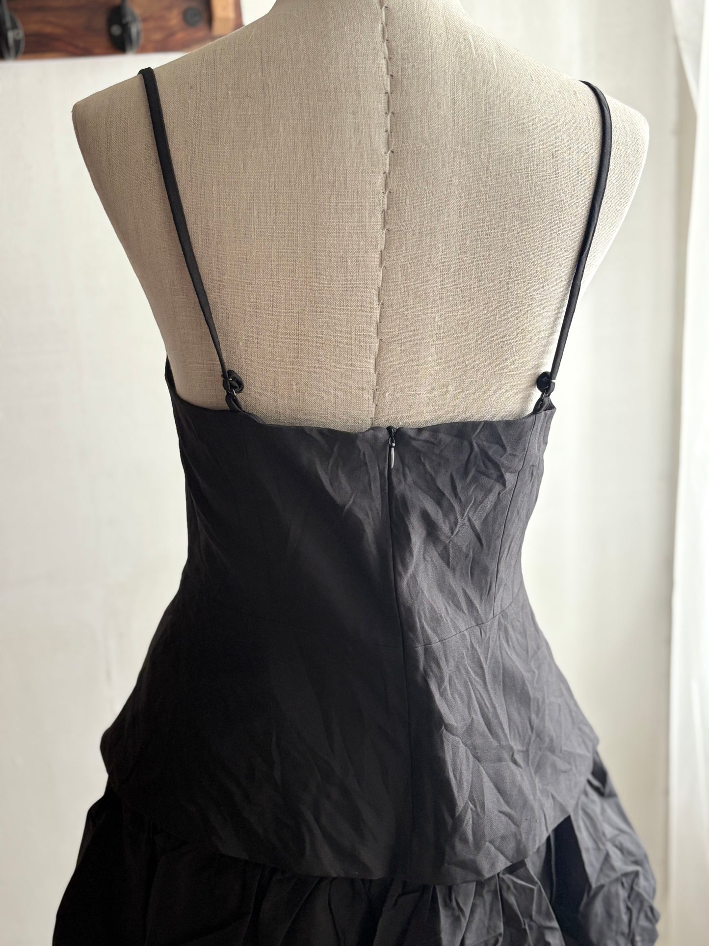 Black contrast formal top
