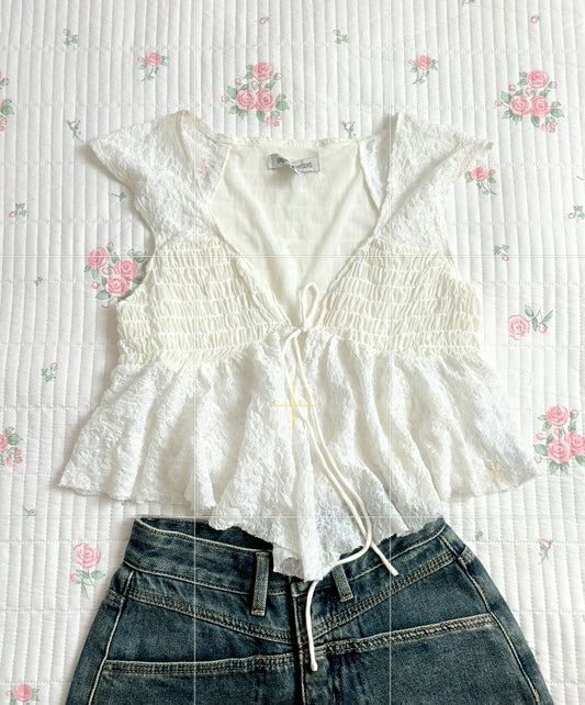 White  tie top