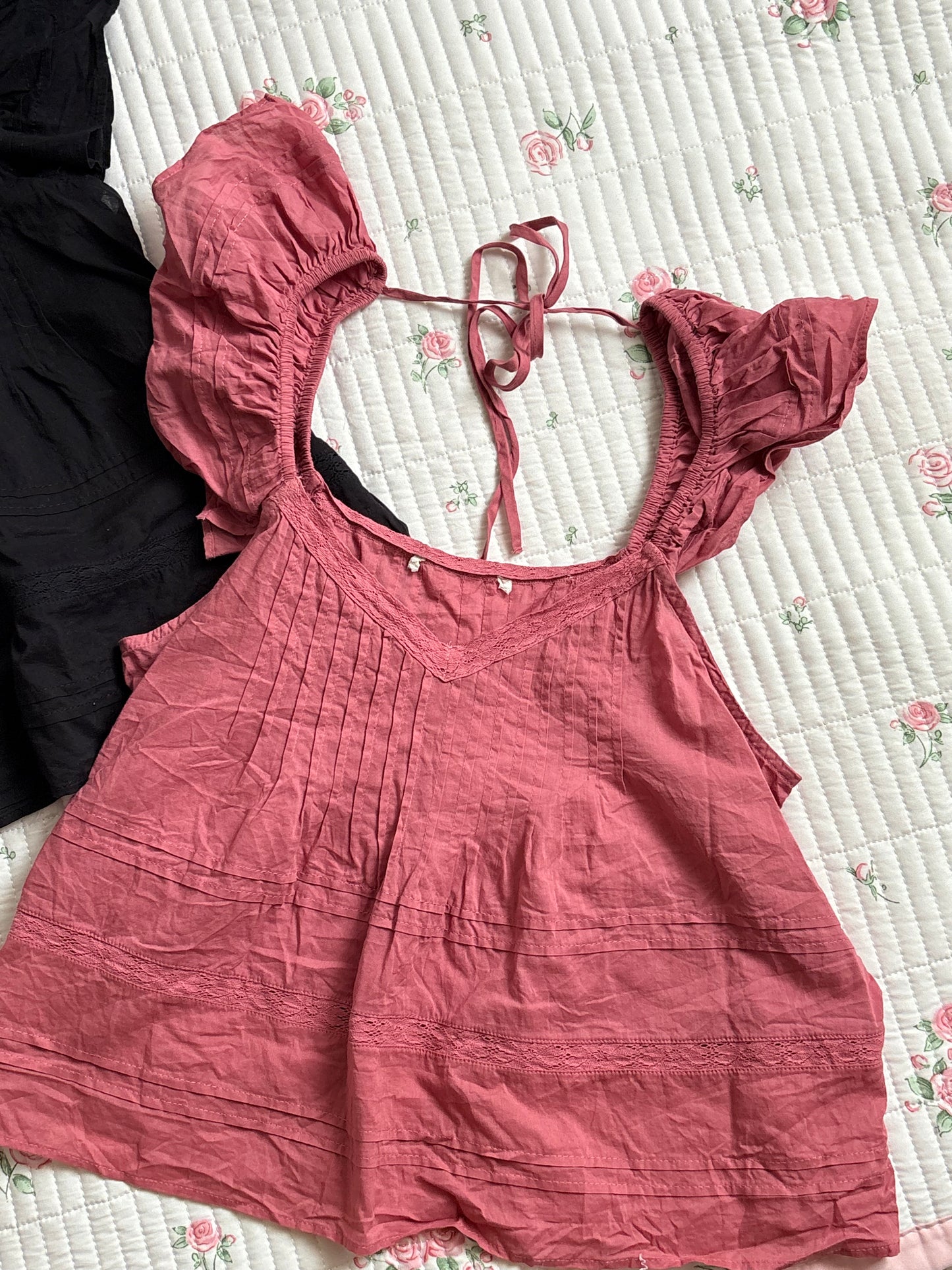 Cotton tie top