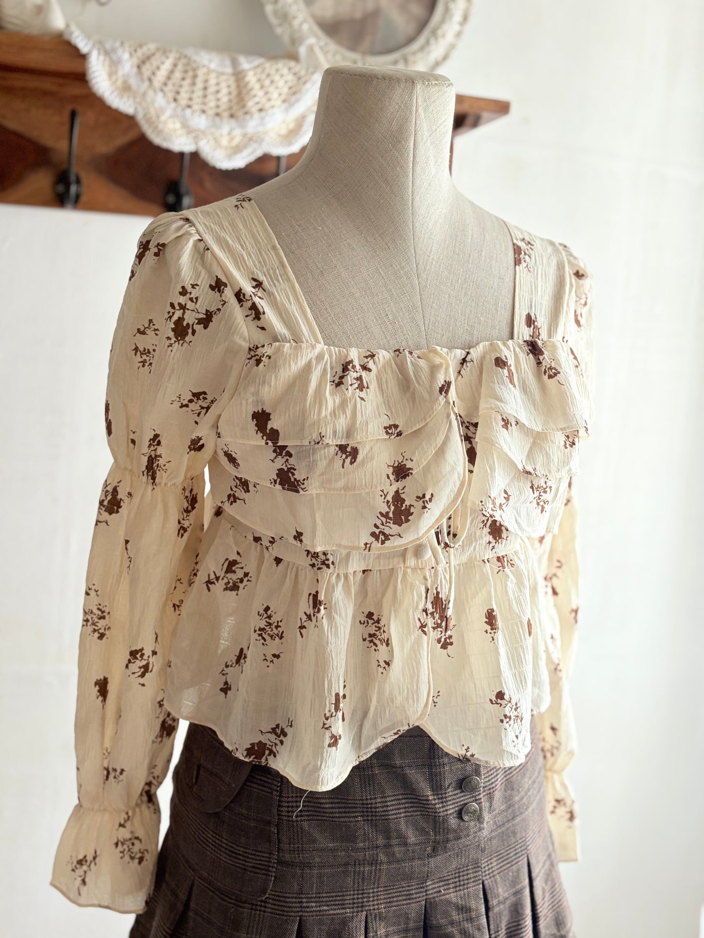 Brown floral ruffle