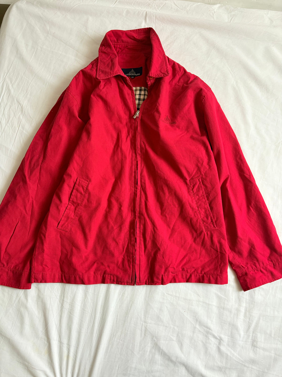 Red zipper