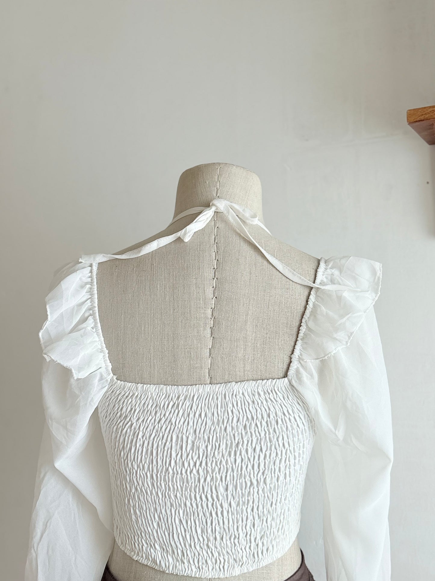 White tie top