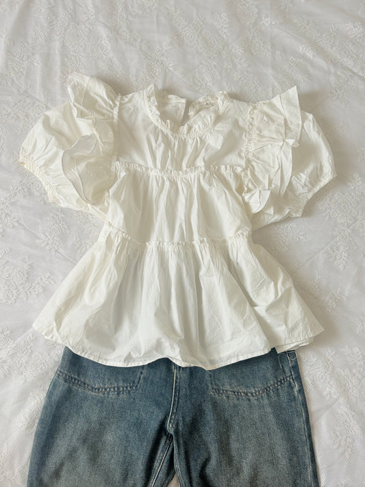 White a line