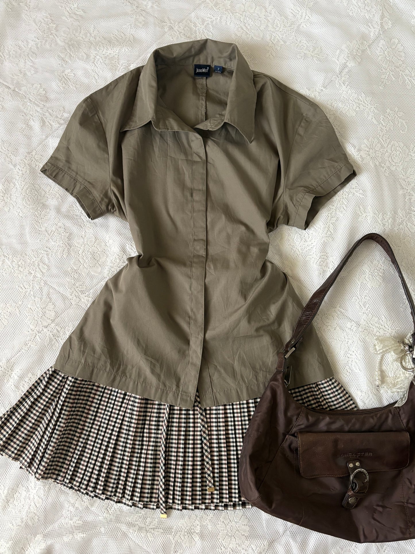 Grey fitted shirt