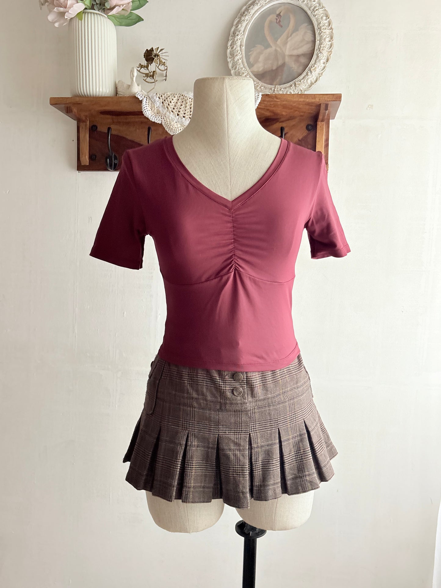 Maroon fitted top