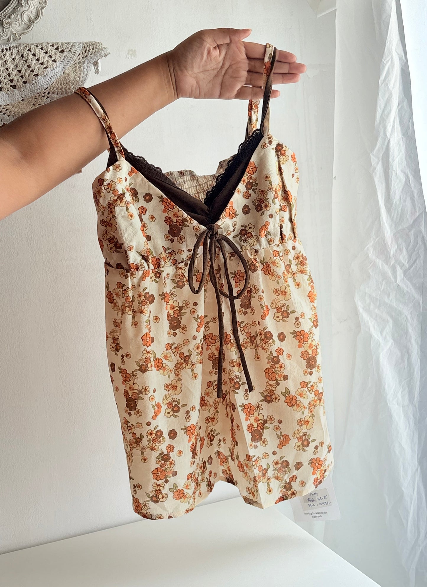 Alley layered top