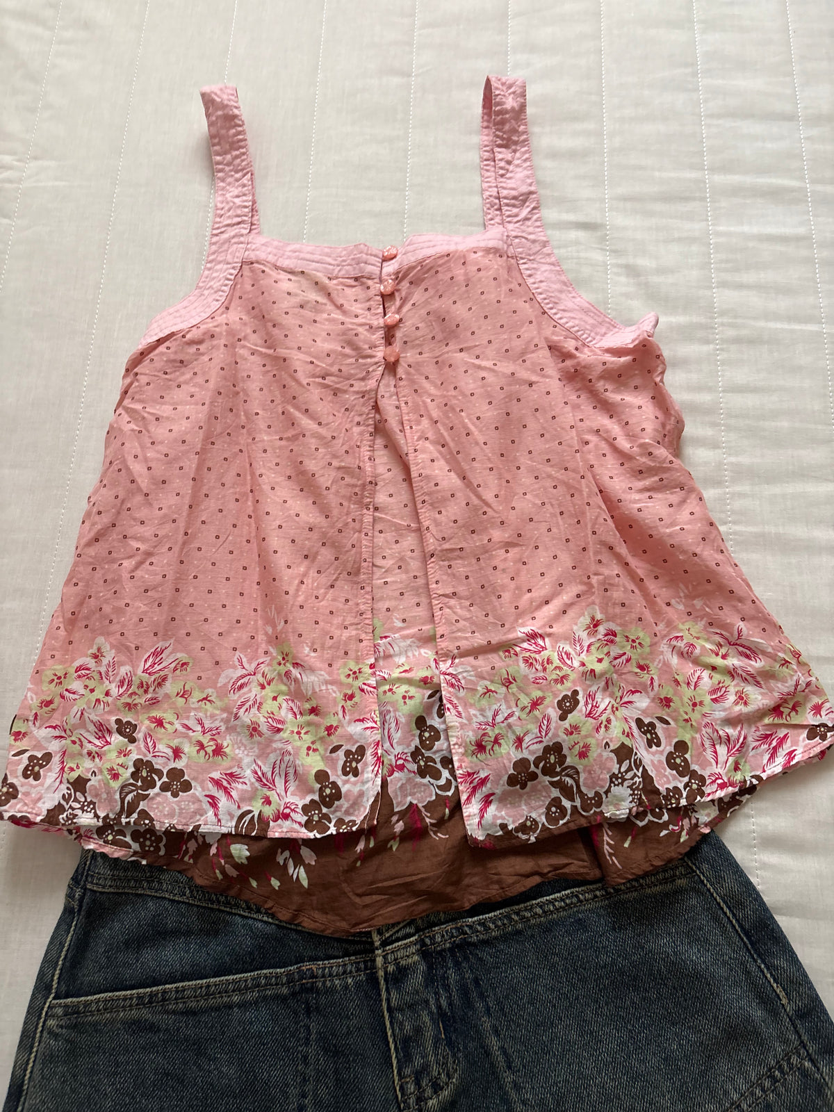 Pink slit top