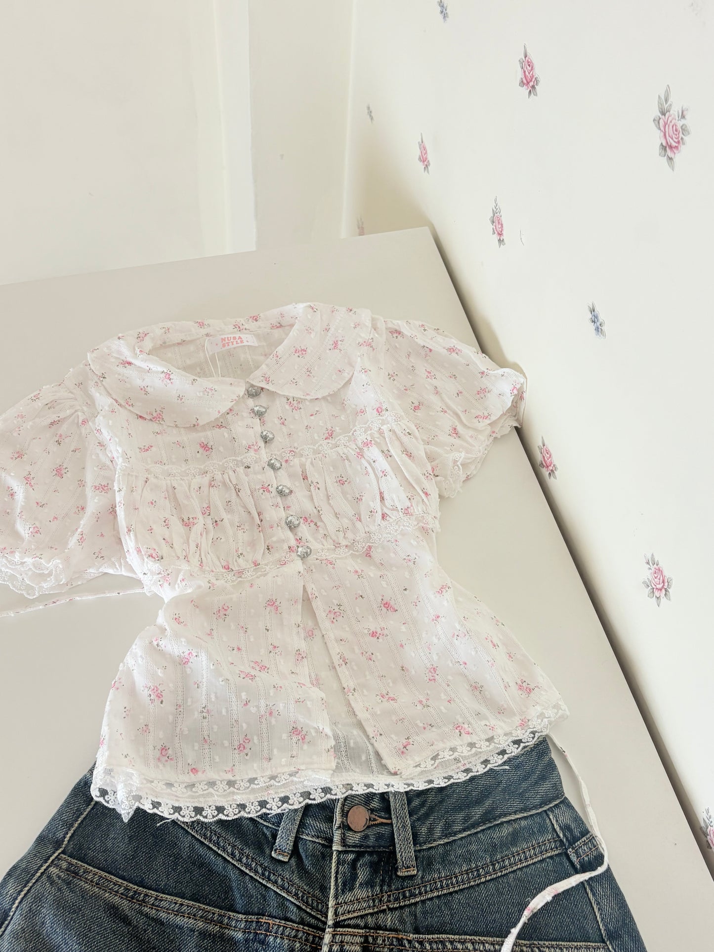 Jill top
