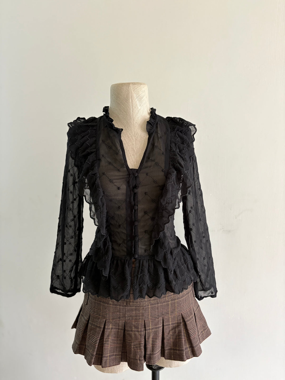 Sale 8