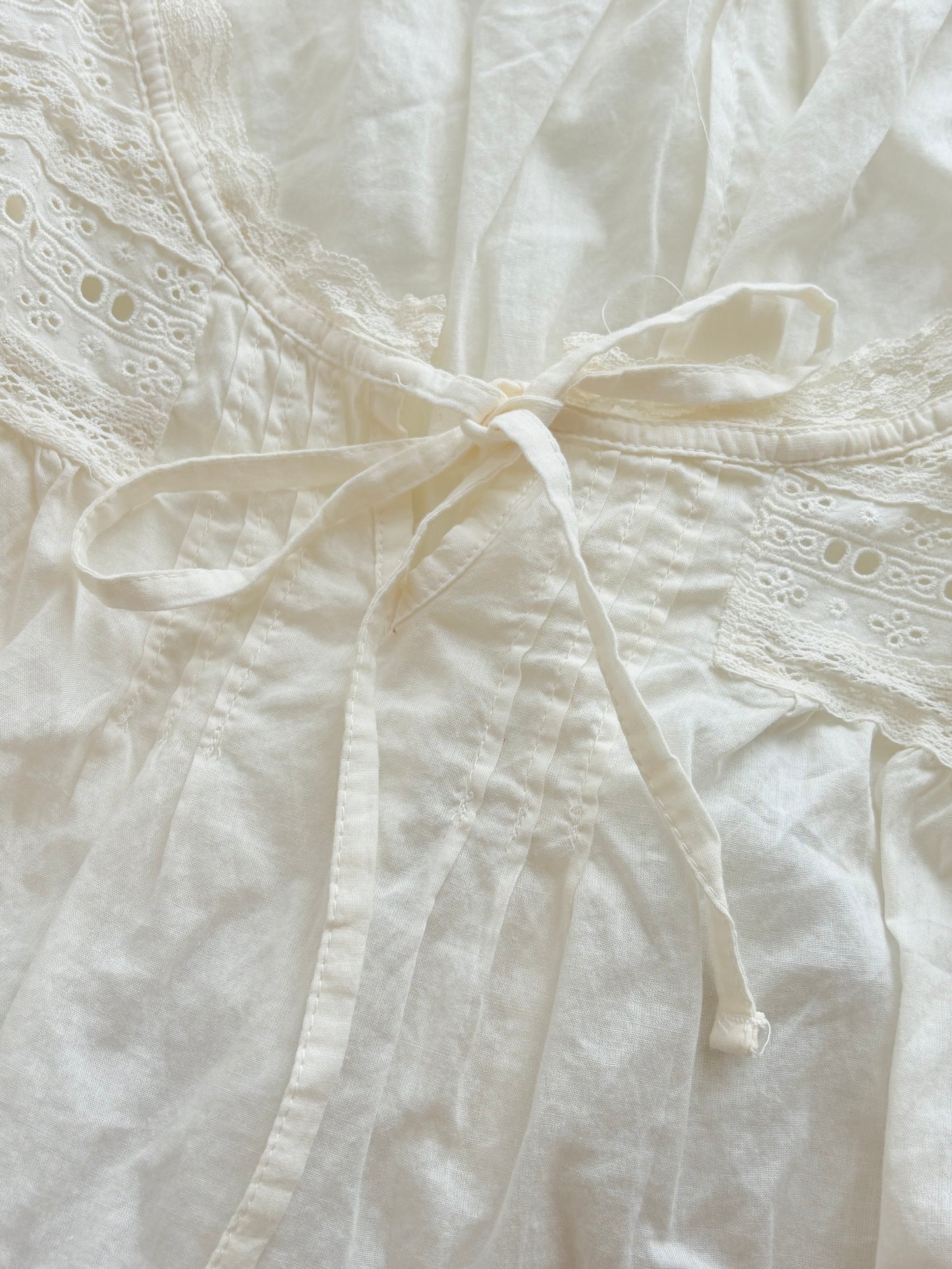 White cotton top