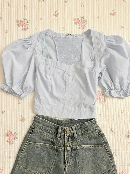 Blue puff sleeves