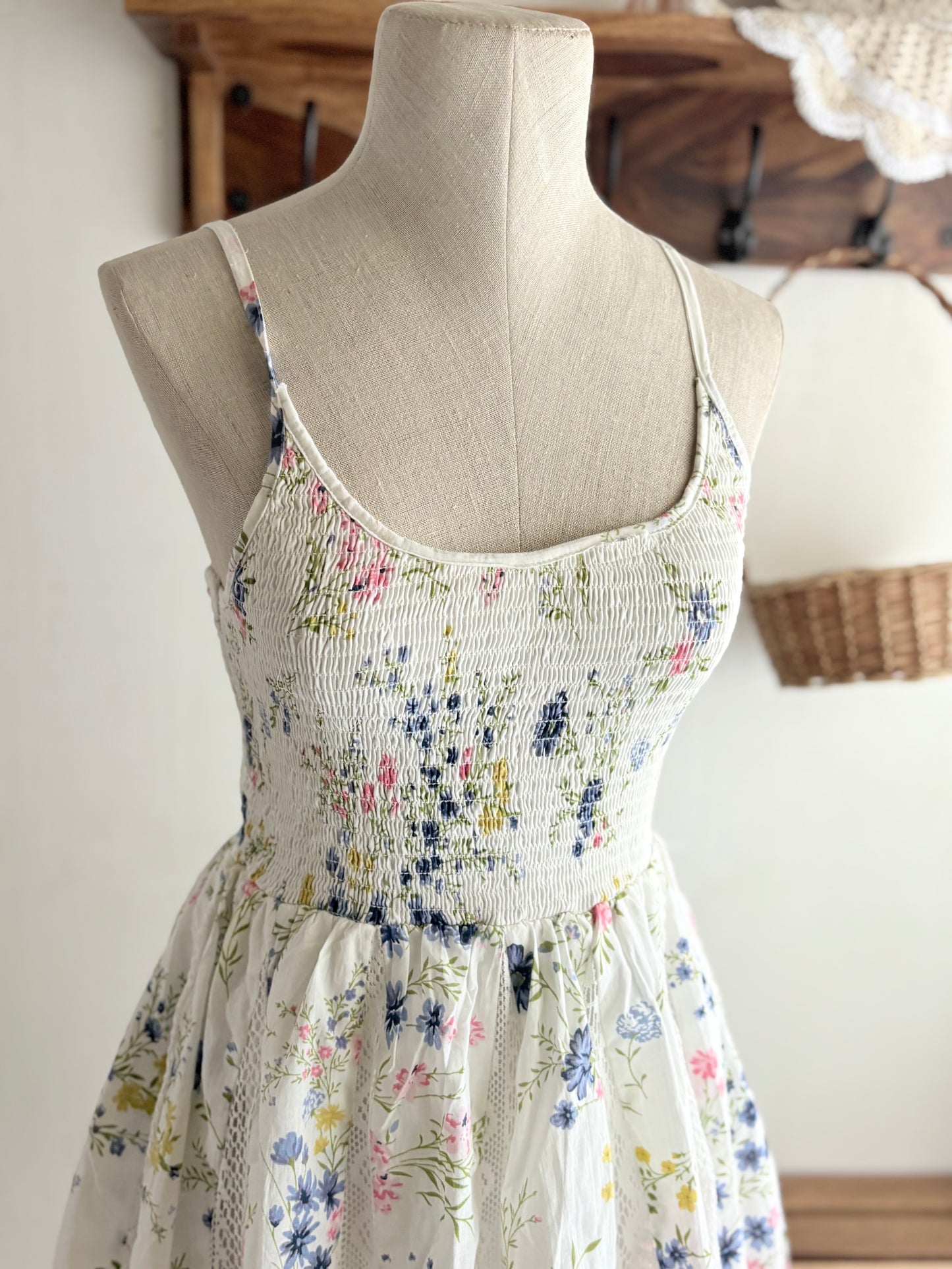 Floral lace dress