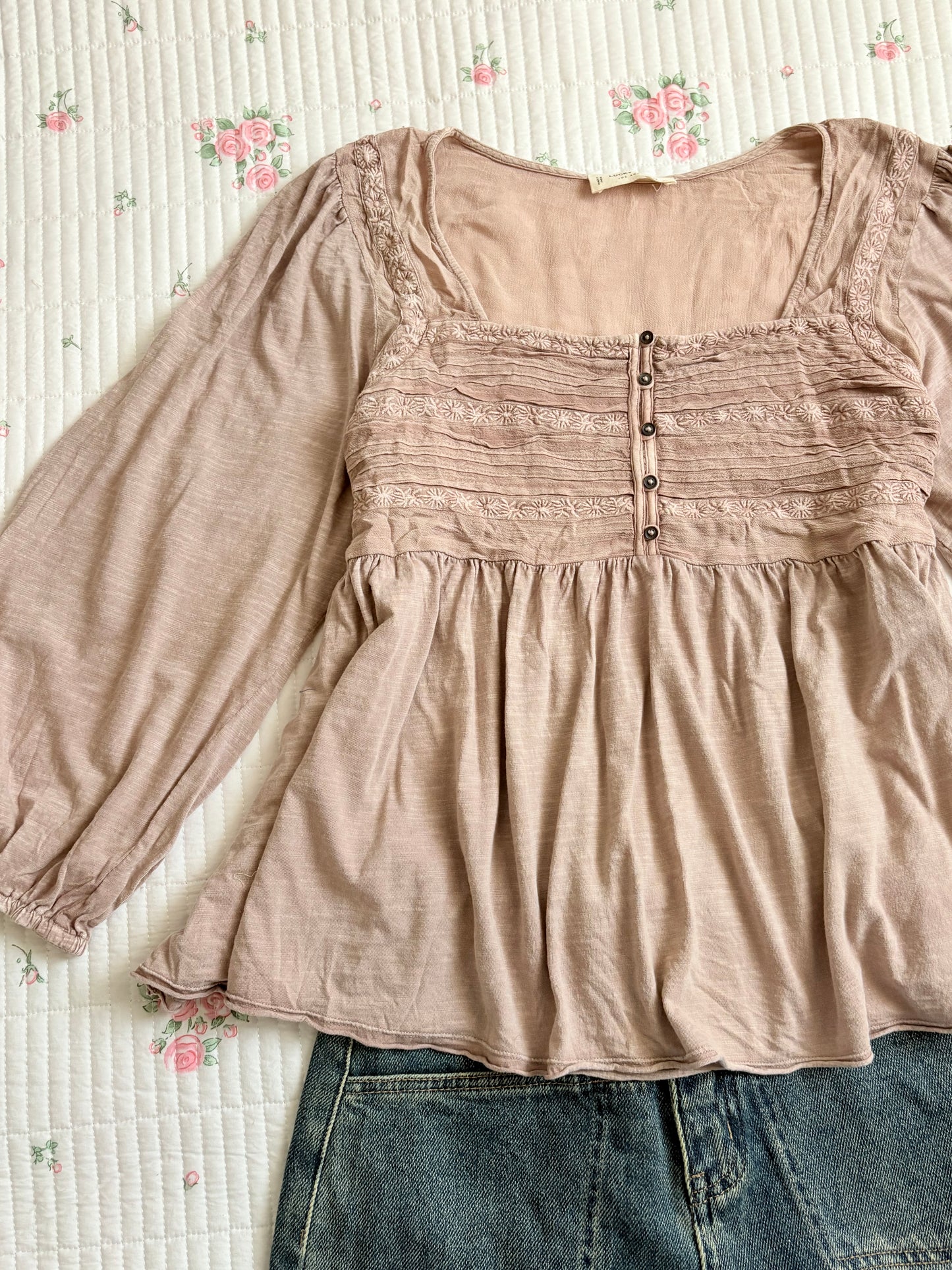 Mauve flare top