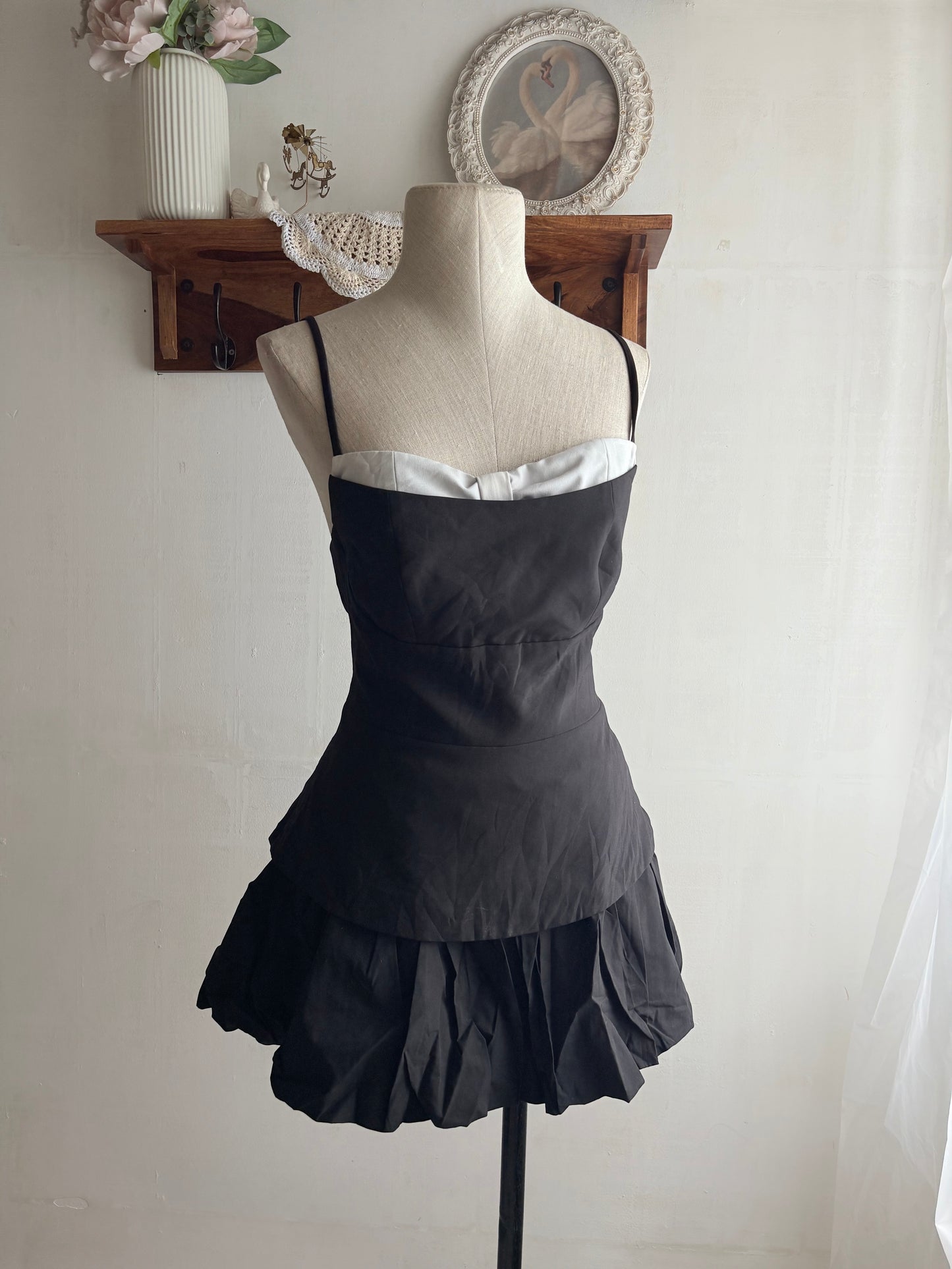 Black contrast formal top