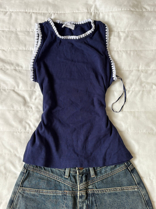 Navy ribbed rop
