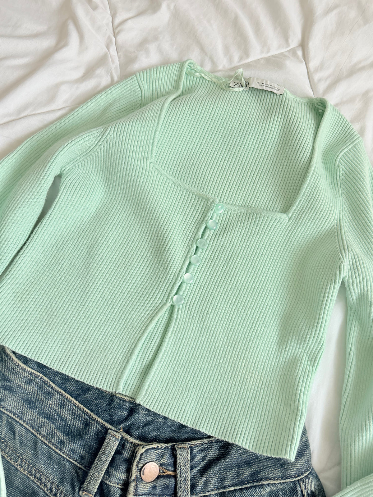 Mint ribbed top