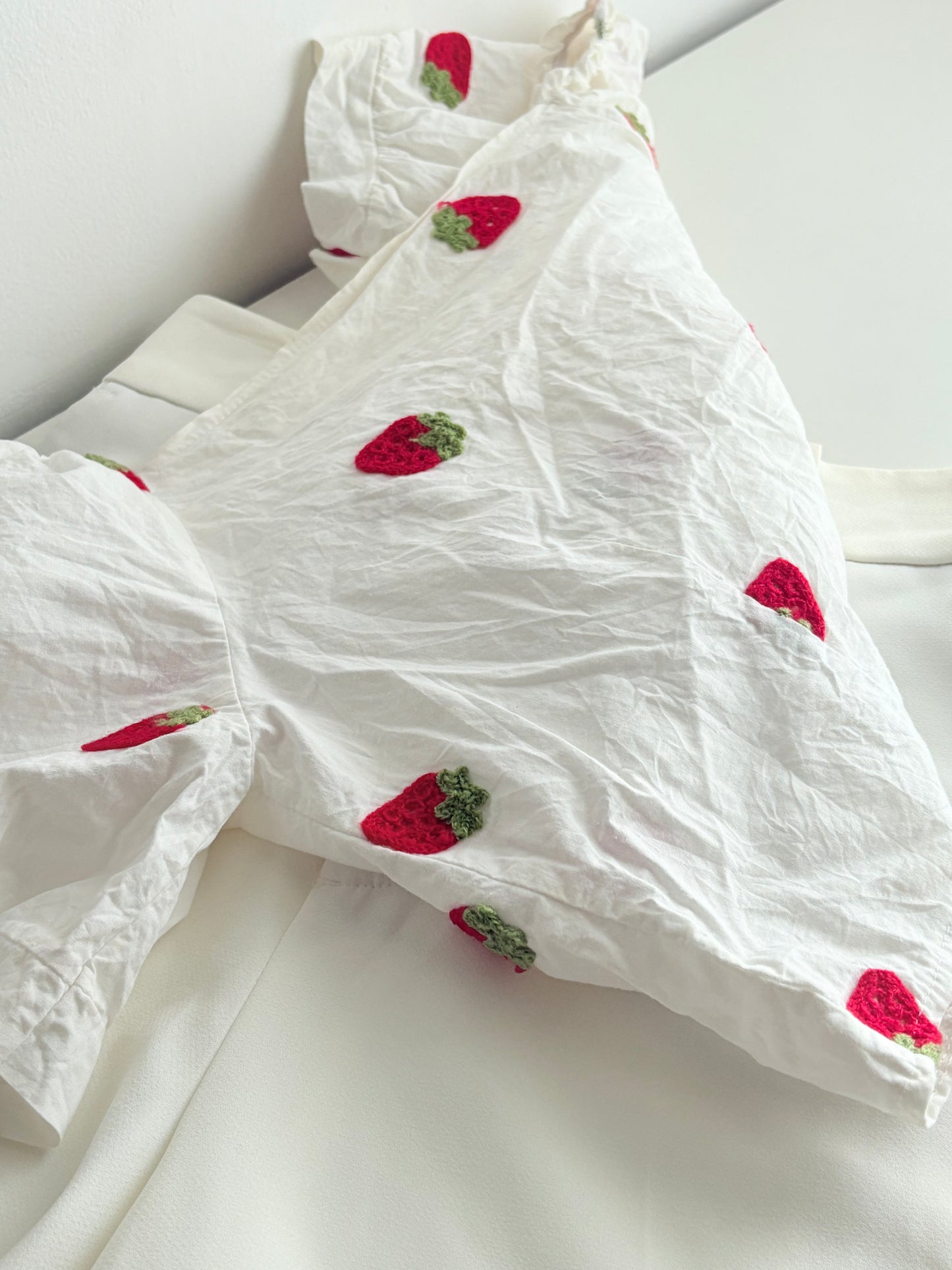 Strawberry top