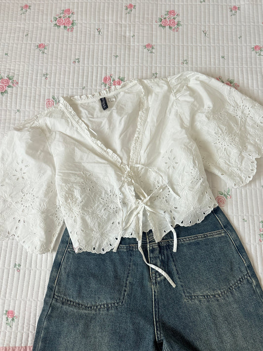 White tie top