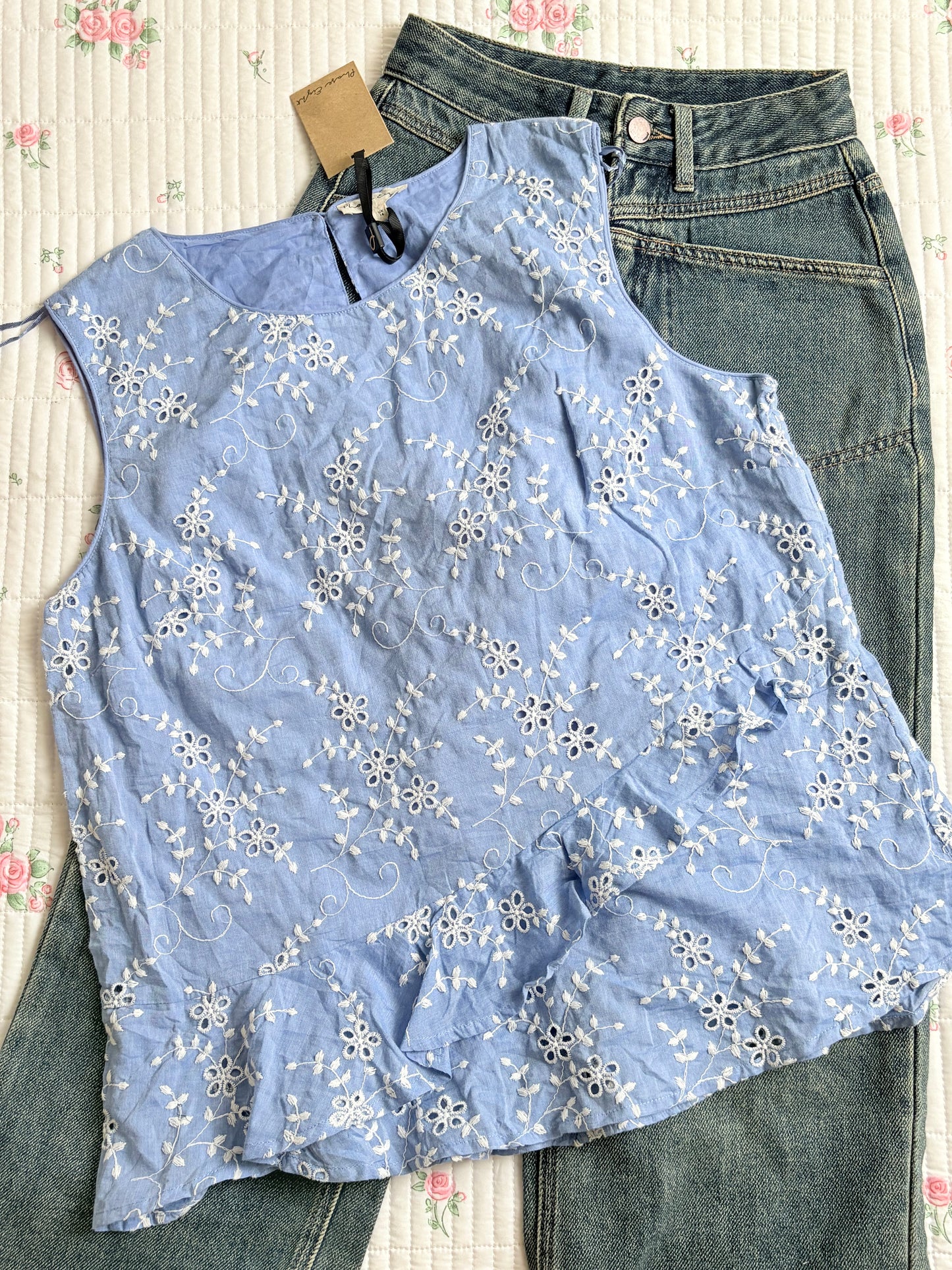 Blue embroidered rop