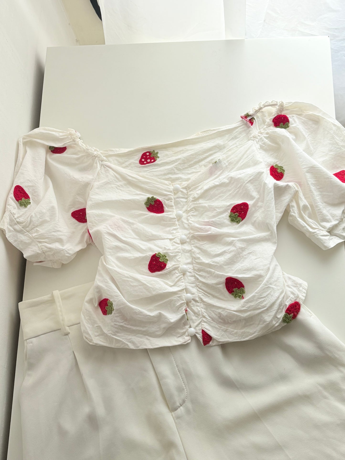 Strawberry top