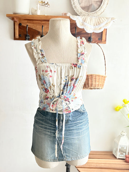 Blue floral top