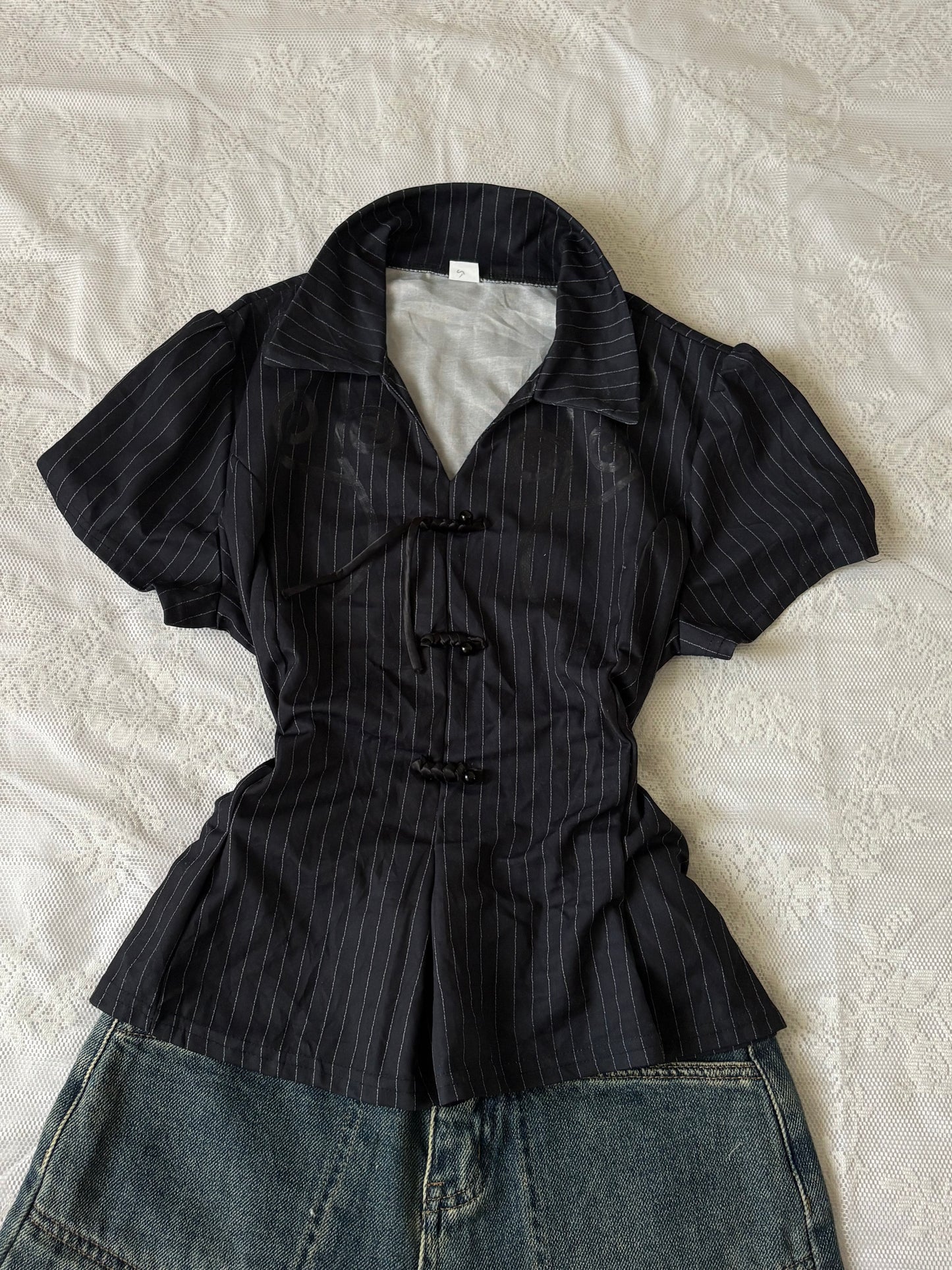 Navy stripe top