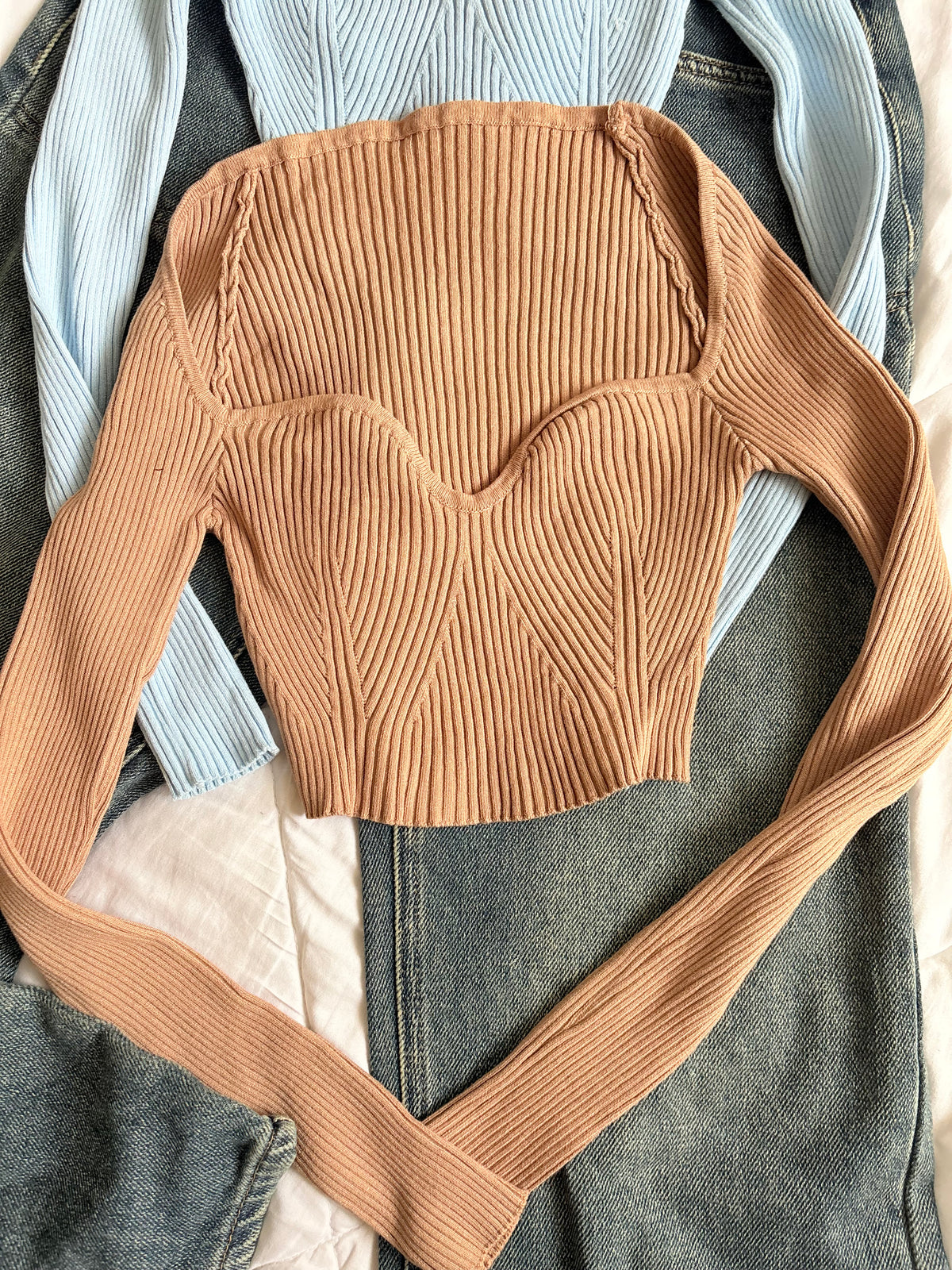 Sweetheart ribbed top