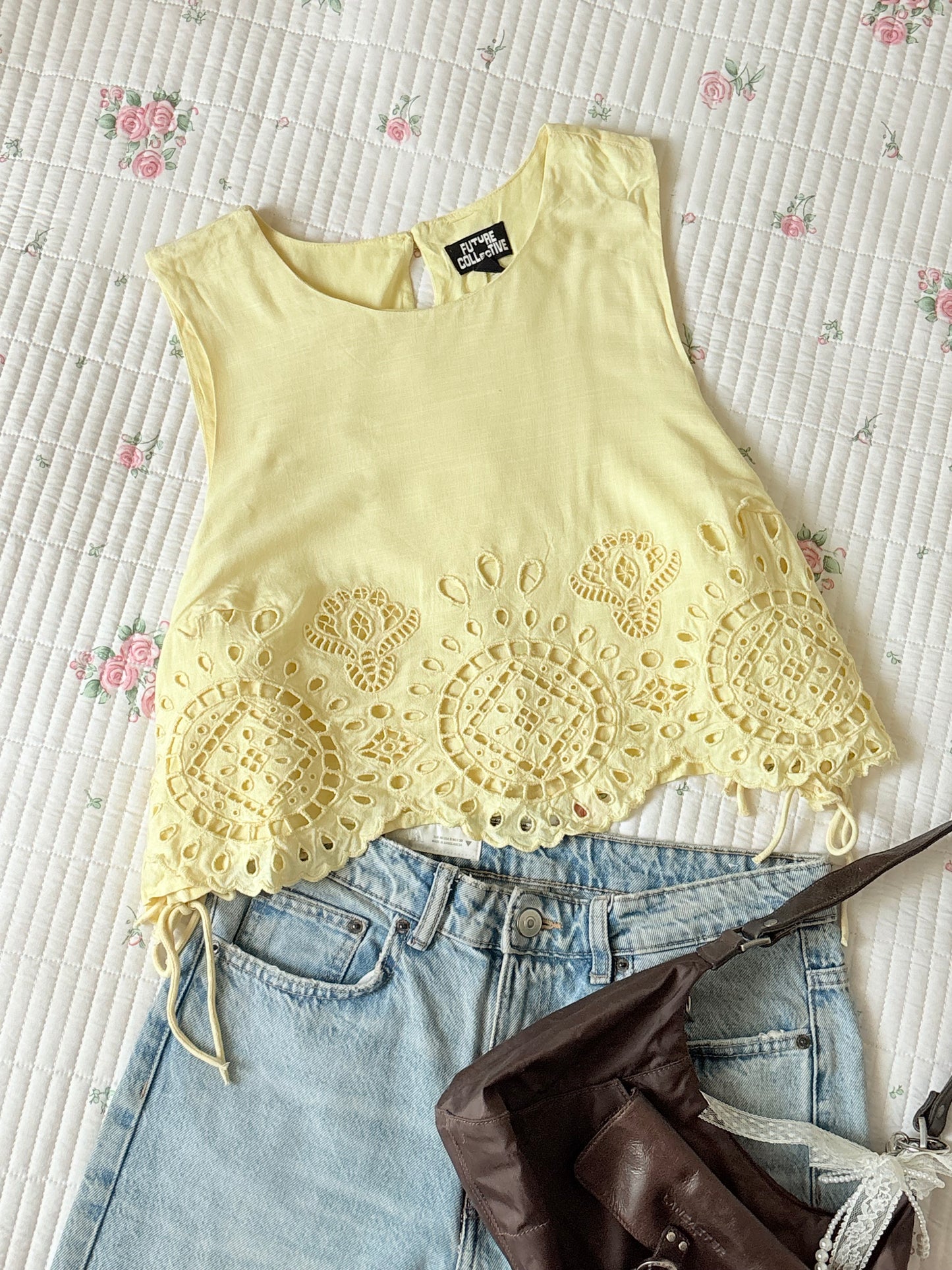 Yellow tie top