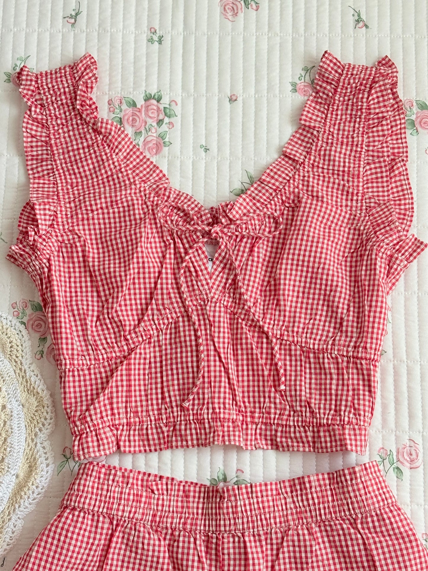 Red gingham set