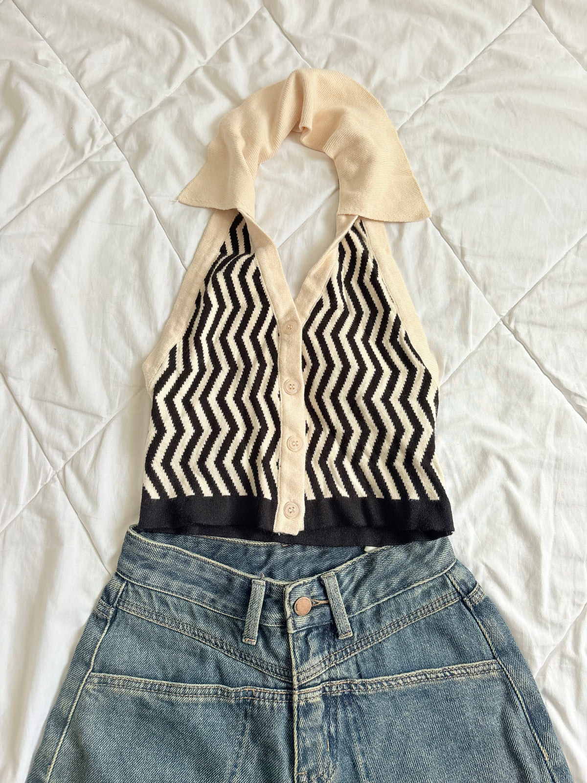 Halter top