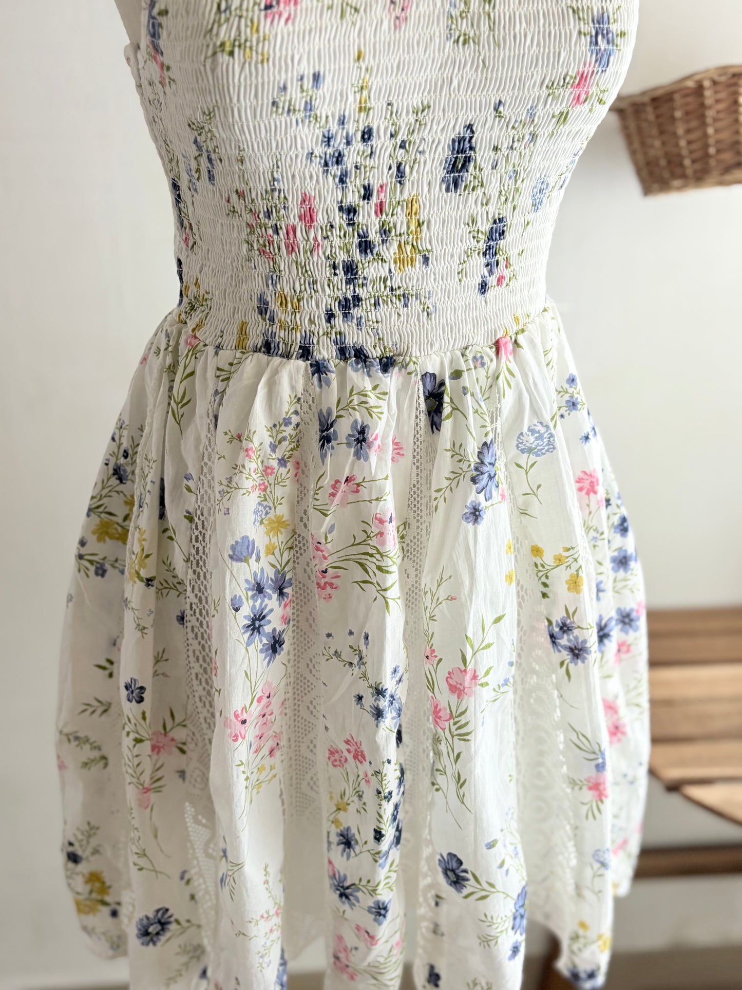Floral lace dress