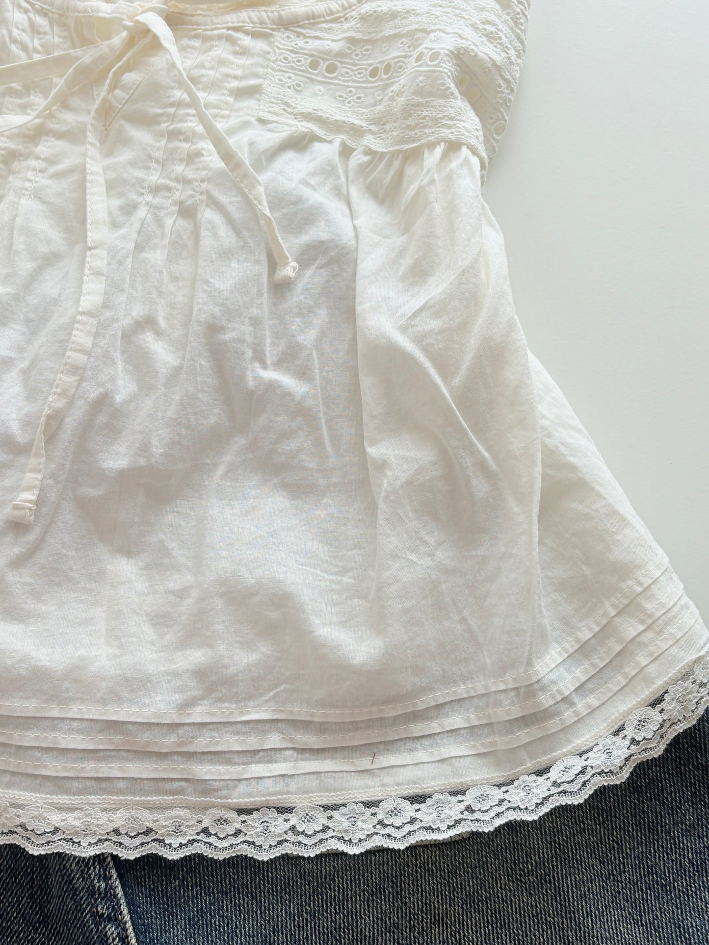 White cotton top