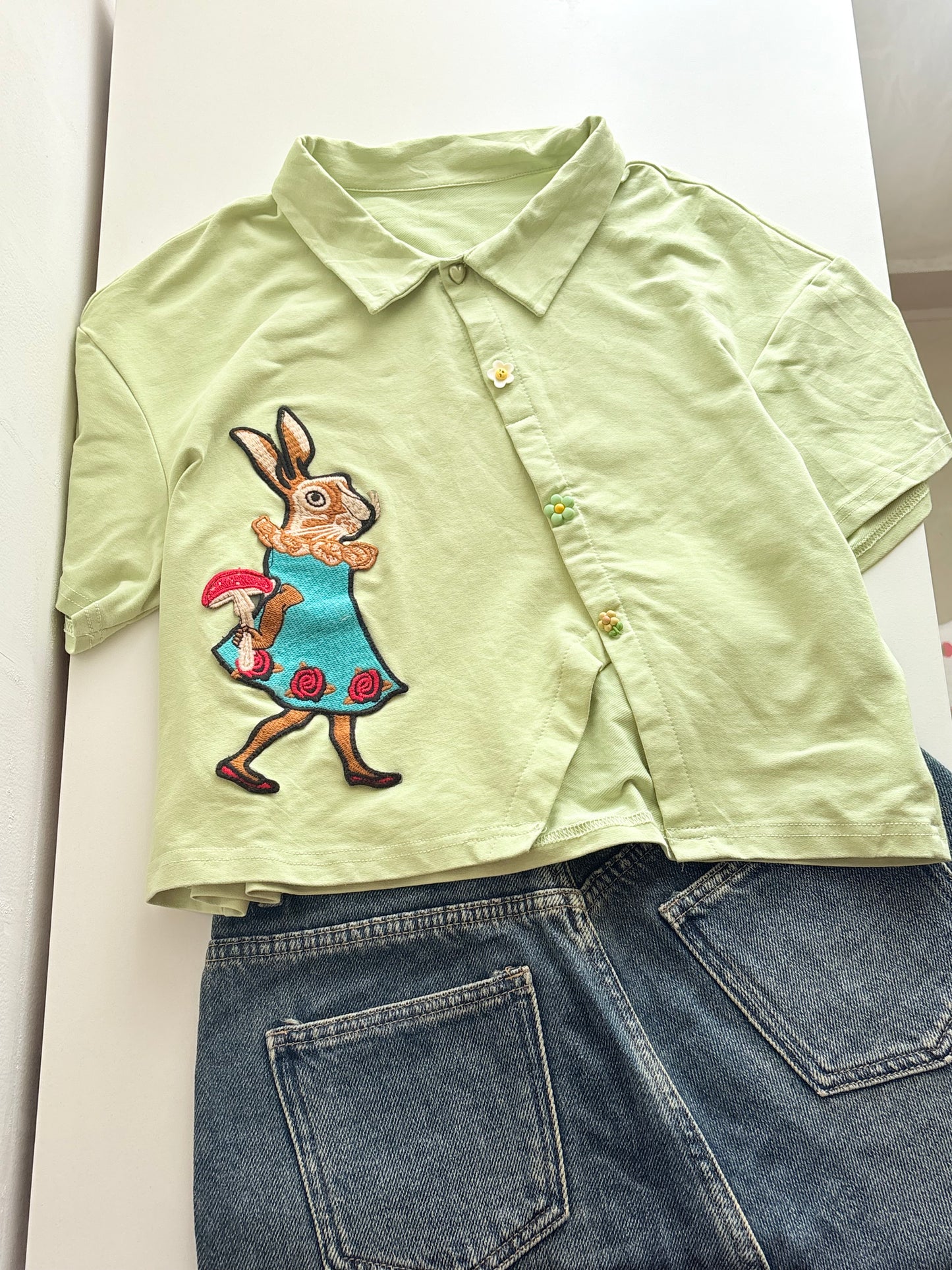 Green rabbit top