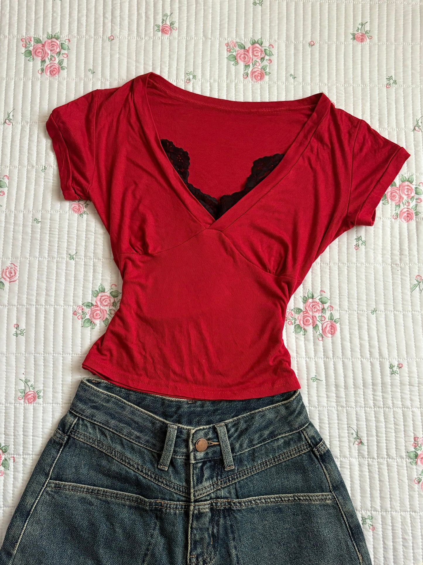 Red lace rop