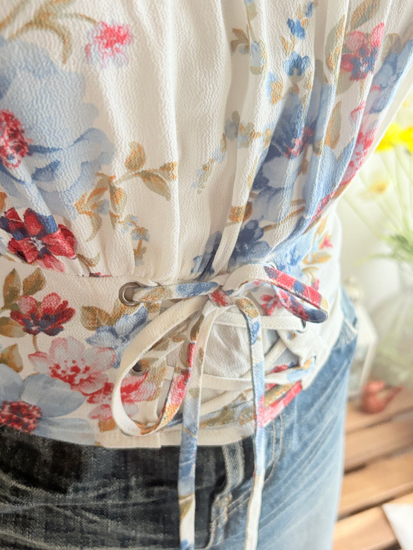 Blue floral top