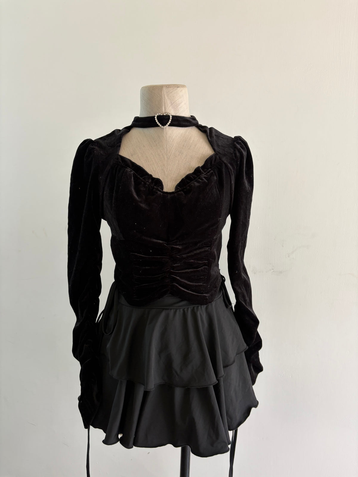 Sale 4