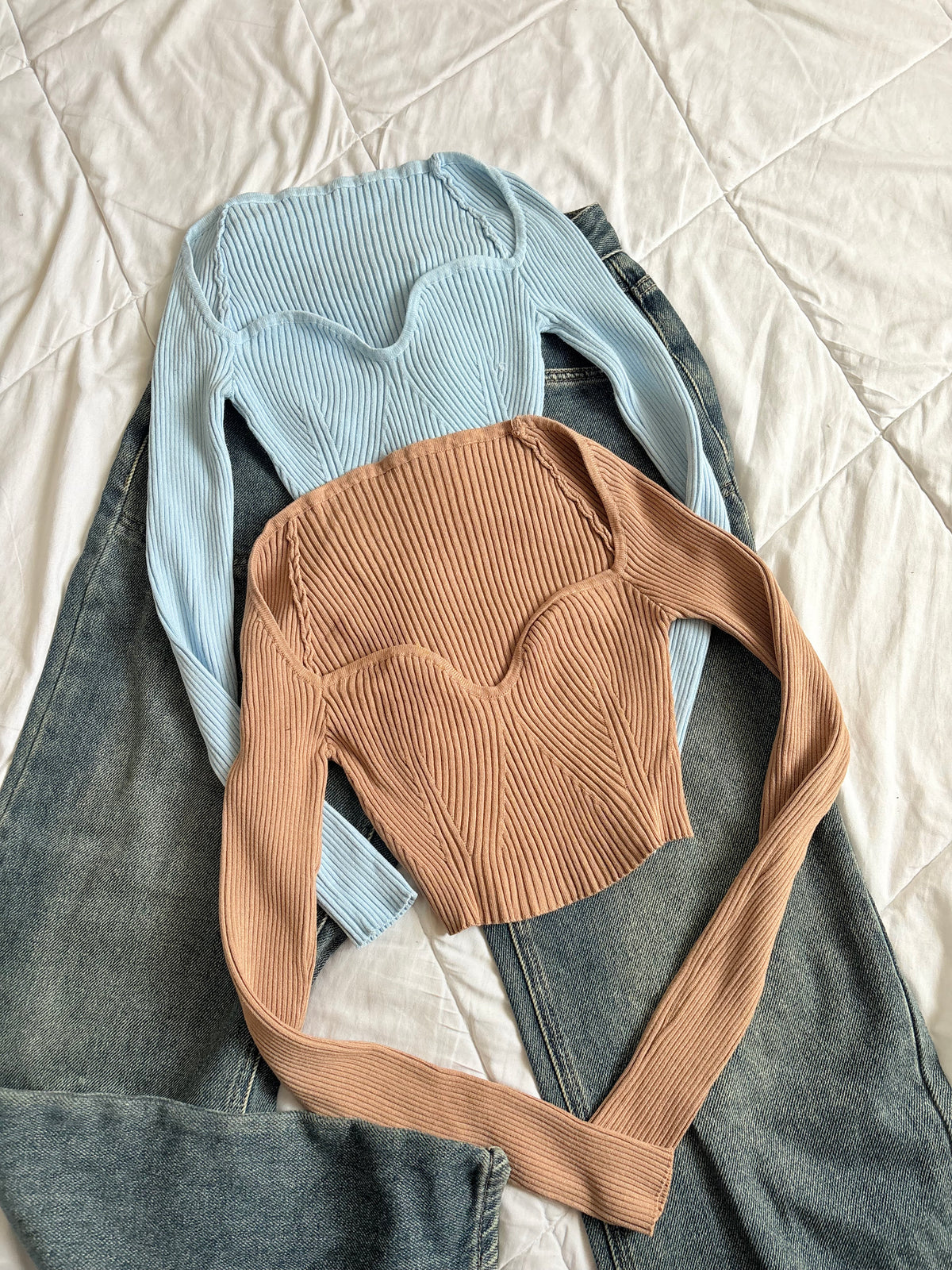 Sweetheart ribbed top