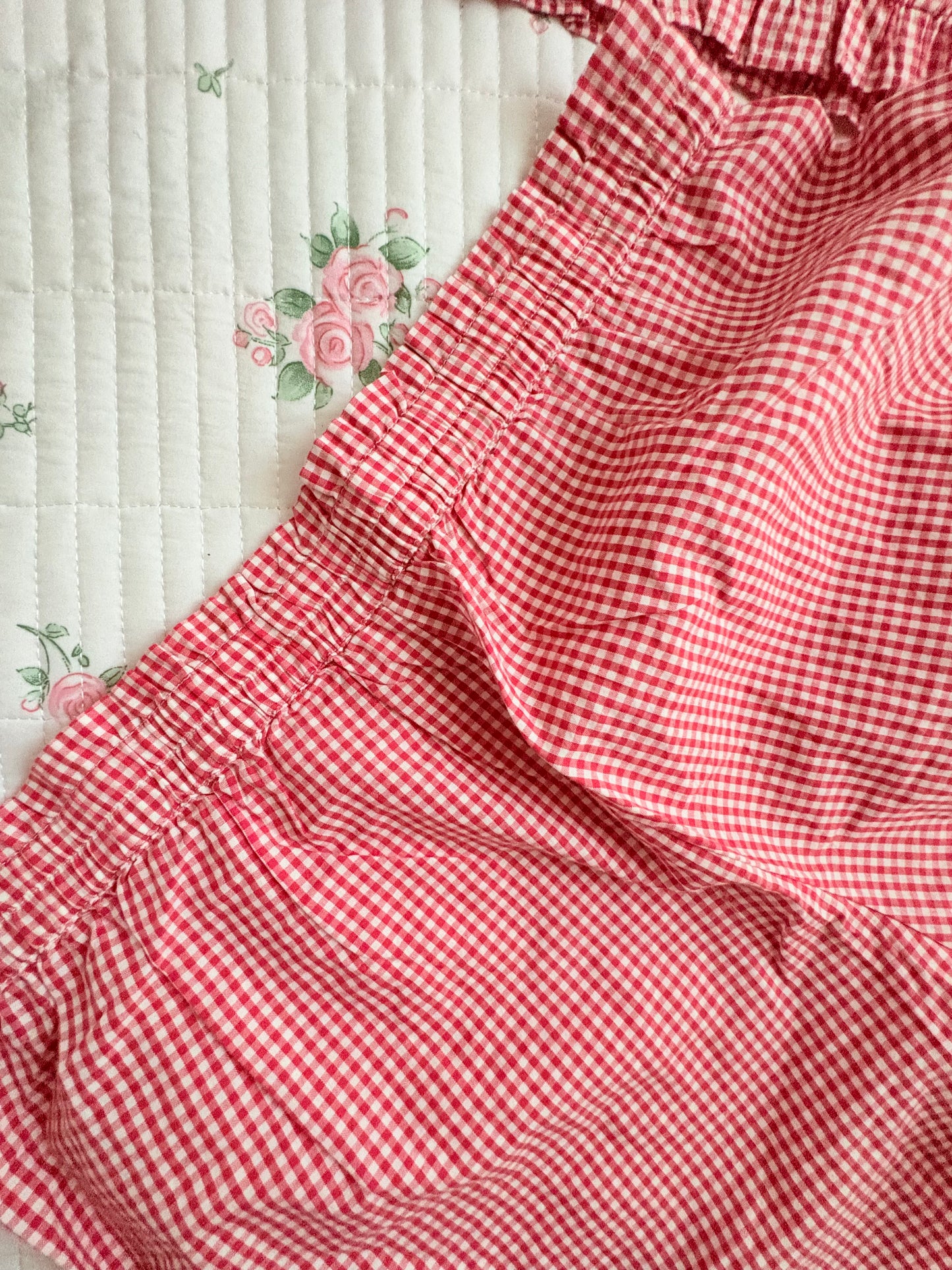 Red gingham set