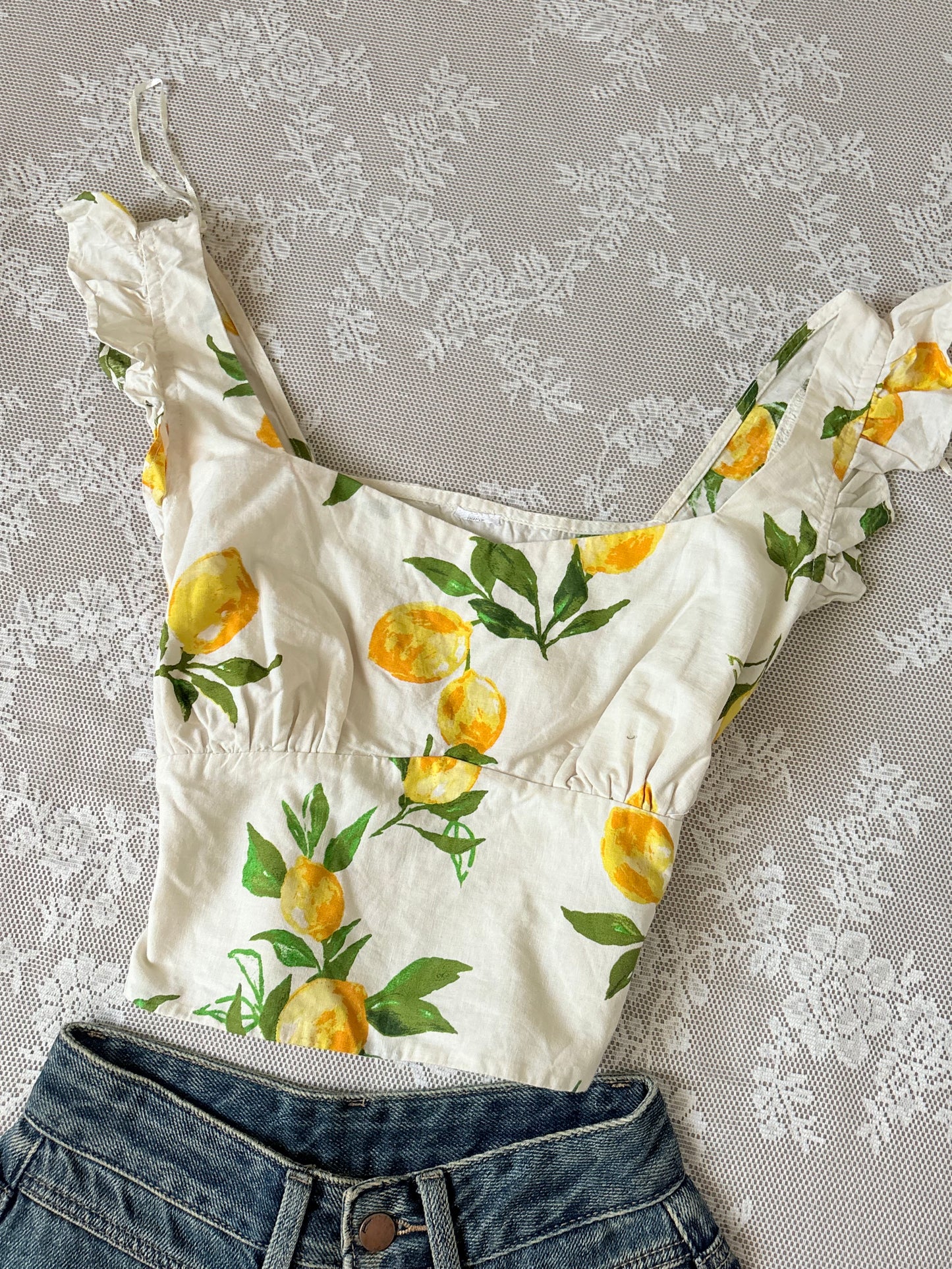 Lemon top